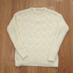 Soft Surroundings Sweater Small Cream Soft Fuzzy Crochet Knit Preppy Classic